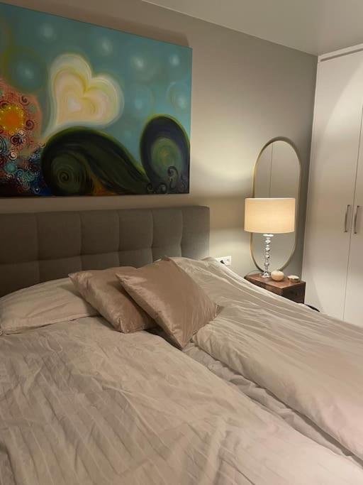 Njarthvik Beautiful Apartment Near Airport מראה חיצוני תמונה