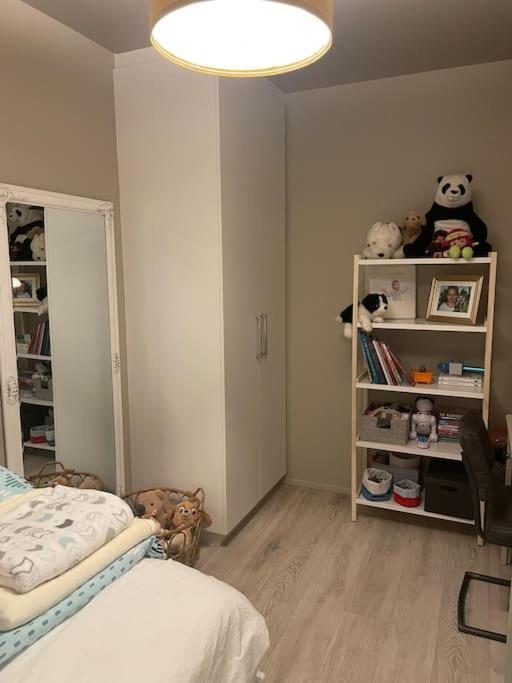 Njarthvik Beautiful Apartment Near Airport מראה חיצוני תמונה